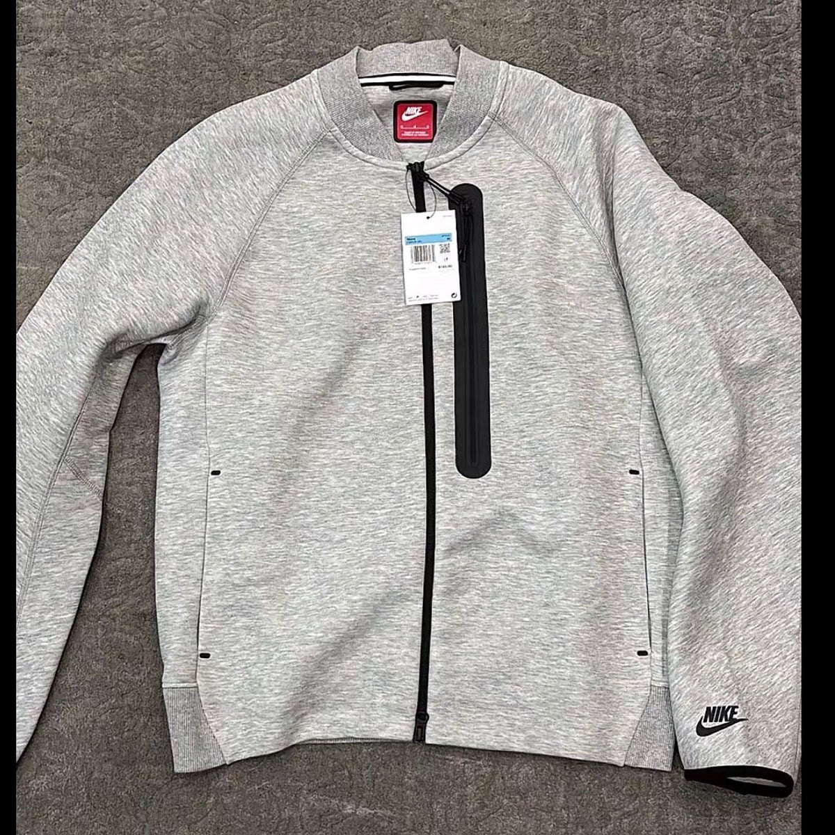 Haute tech gris 1.1 Quality 🥇